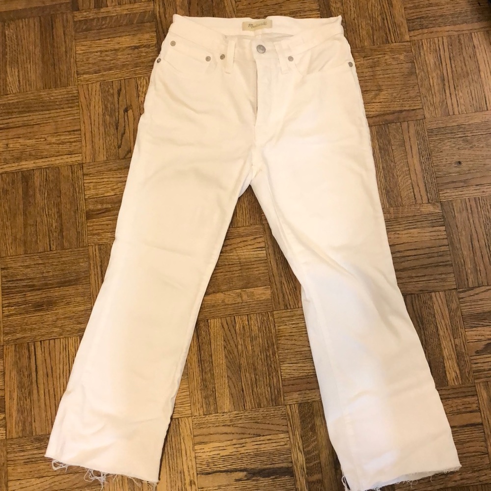 NEVER BEEN WORN Madewell White Flair Jeans